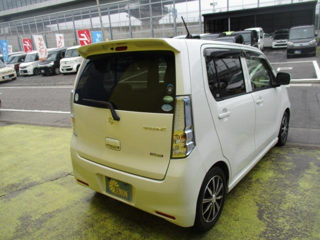ワゴンＲ ＦＺ　ローダウン　車検２年　保証　禁煙　地デジ社外ナビ　ＤＶＤ　Ｒカメ　プッシュスタート　スマートキー　ＥＴＣ　衝突軽減ブレーキ　オートエアコン　シートヒーター　ウインカーミラー　ＡＷ　取説（12枚目）