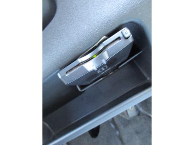 タント カスタムＬ　グー故障診断済　車検２年　保証　禁煙　フルセグ社外ナビ　ＤＶＤ　スマートキー　ＥＴＣ　スライドドア　オートエアコン　ＨＩＤ　フォグライト　ウインカーミラー　ベンチシート　フルフラット　ＡＷ　取説（33枚目）