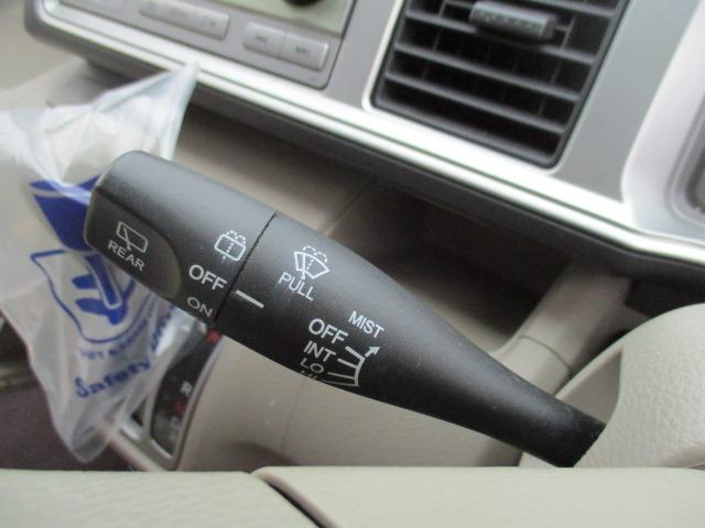 ライフ Ｇ　グー故障診断済　車検２年　走行距離６１９８０ｋｍ　保証　禁煙　純正オーディオ　ＣＤ　Ｒカメ　キーレス　エアコン　エアバック　電格ミラー　パワーウインドウ　ベンチシート　フルフラット　ＡＷ　取説（32枚目）