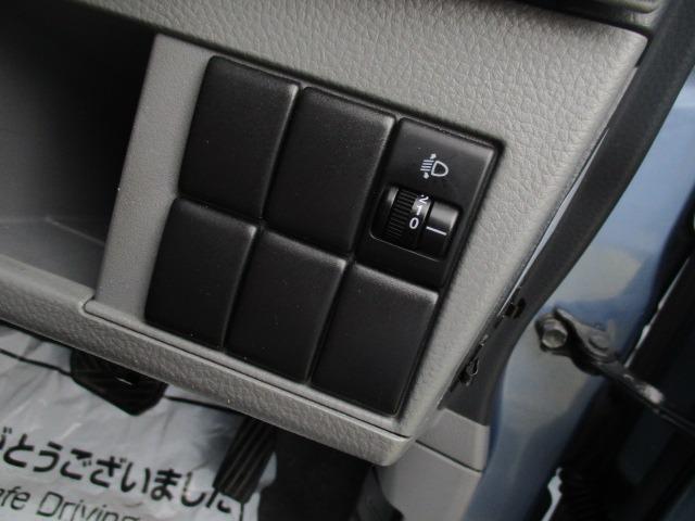 ワゴンＲ ＦＸ　グー故障診断済　車検Ｒ９年３月　保証　禁煙　純正オーディオ　ＣＤ　キーレス　エアコン　エアバック　電格ミラー　パワーウインドウ　ベンチシート　フルフラット　ＡＷ　取説（30枚目）
