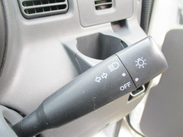 ハイゼットカーゴ スペシャル　ハイルーフ　グー故障診断済　車検２年　整備付　保証　禁煙　最大積載量３５０ｋｇ　純正ラジオ　両スライドドア　集中ロック　ドアミラー　ドアバイザー　レベライザー　フルフラット（28枚目）