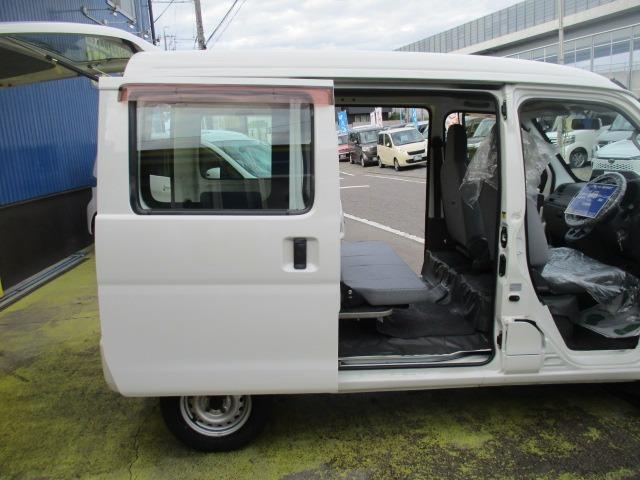 ハイゼットカーゴ スペシャル　ハイルーフ　グー故障診断済　車検２年　整備付　保証　禁煙　最大積載量３５０ｋｇ　純正ラジオ　両スライドドア　集中ロック　ドアミラー　ドアバイザー　レベライザー　フルフラット（42枚目）