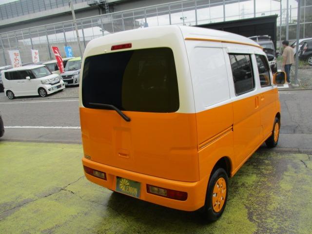 ハイゼットカーゴ クルーズ　ハイルーフ　車検Ｒ９年２月　最大積載量３５０ｋｇ　禁煙　フルセグ社外ナビ　Ｂｌｕｅｔｏｏｔｈ　ＤＶＤ　Ｒカメ　キーレス　ＥＴＣ　両スライドドア　パワーウインドウ　電格ミラー　フルフラット　取説（12枚目）