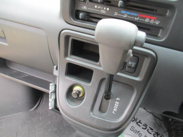 ハイゼットカーゴ クルーズ　ハイルーフ　車検Ｒ９年２月　最大積載量３５０ｋｇ　禁煙　フルセグ社外ナビ　Ｂｌｕｅｔｏｏｔｈ　ＤＶＤ　Ｒカメ　キーレス　ＥＴＣ　両スライドドア　パワーウインドウ　電格ミラー　フルフラット　取説（25枚目）