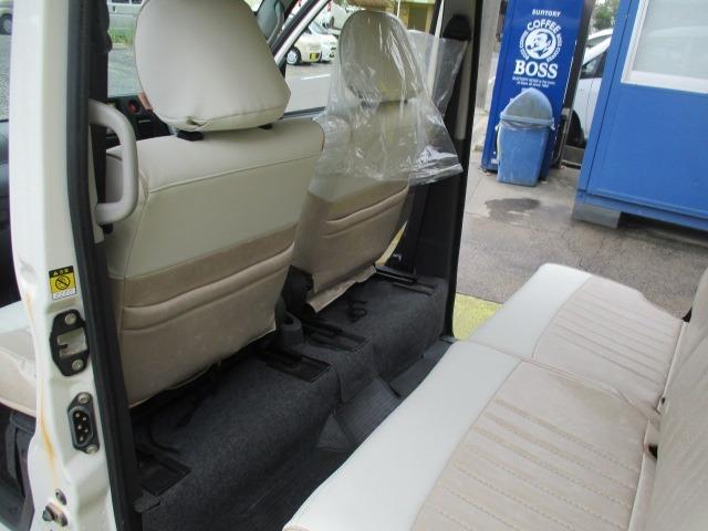 ハイゼットカーゴ クルーズ　ハイルーフ　車検Ｒ９年２月　最大積載量３５０ｋｇ　禁煙　フルセグ社外ナビ　Ｂｌｕｅｔｏｏｔｈ　ＤＶＤ　Ｒカメ　キーレス　ＥＴＣ　両スライドドア　パワーウインドウ　電格ミラー　フルフラット　取説（43枚目）