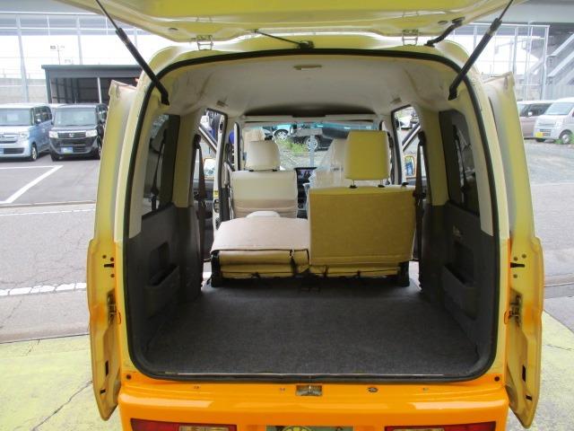 ハイゼットカーゴ クルーズ　ハイルーフ　車検Ｒ９年２月　最大積載量３５０ｋｇ　禁煙　フルセグ社外ナビ　Ｂｌｕｅｔｏｏｔｈ　ＤＶＤ　Ｒカメ　キーレス　ＥＴＣ　両スライドドア　パワーウインドウ　電格ミラー　フルフラット　取説（50枚目）