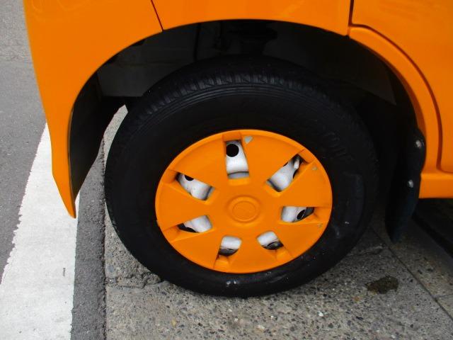 ハイゼットカーゴ クルーズ　ハイルーフ　車検Ｒ９年２月　最大積載量３５０ｋｇ　禁煙　フルセグ社外ナビ　Ｂｌｕｅｔｏｏｔｈ　ＤＶＤ　Ｒカメ　キーレス　ＥＴＣ　両スライドドア　パワーウインドウ　電格ミラー　フルフラット　取説（64枚目）