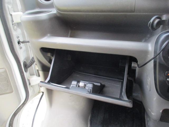 エブリイ ＰＡ　ハイルーフ　グー故障診断済　車検２年　整備付　保証　５ＡＧＳ　最大積載量３５０ｋｇ　２ｎｄ発進　純正ラジオ　集中ロック　ＥＴＣ　ドラレコ　両スライドドア　エアコン　エアバック　ドアミラー　ドアバイザー（25枚目）