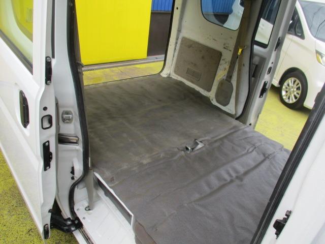 エブリイ ＰＡ　ハイルーフ　グー故障診断済　車検２年　整備付　保証　５ＡＧＳ　最大積載量３５０ｋｇ　２ｎｄ発進　純正ラジオ　集中ロック　ＥＴＣ　ドラレコ　両スライドドア　エアコン　エアバック　ドアミラー　ドアバイザー（50枚目）