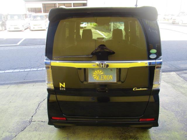 N-BOXカスタム G・Lパッケージ グー故障診断済 車検2年 整備付 保証 禁煙 フルセグ純正ナビ Bluetooth DVD Rカメ プッシュスタート スマートキー ETC パワ-スライドドア オートエアコン HID AW 取説(13枚目)