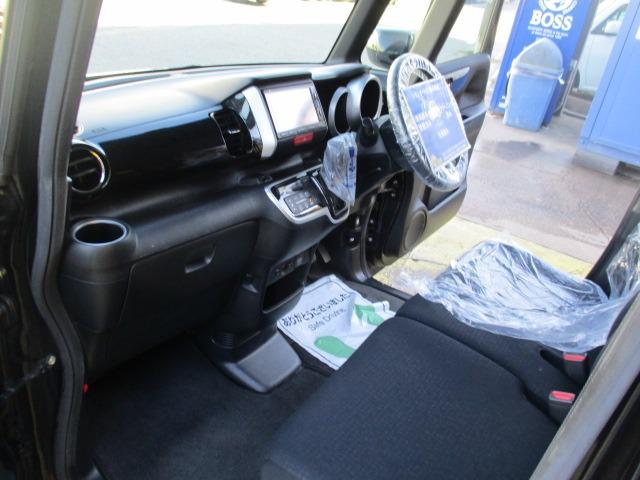 N-BOXカスタム G・Lパッケージ グー故障診断済 車検2年 整備付 保証 禁煙 フルセグ純正ナビ Bluetooth DVD Rカメ プッシュスタート スマートキー ETC パワ-スライドドア オートエアコン HID AW 取説(48枚目)