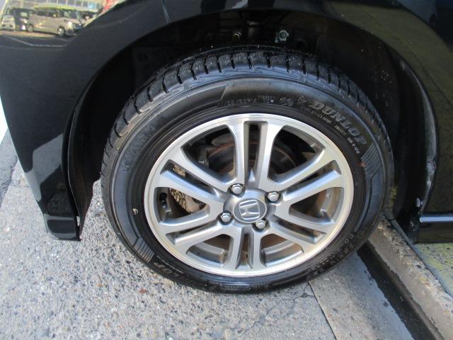 N-BOXカスタム G・Lパッケージ グー故障診断済 車検2年 整備付 保証 禁煙 フルセグ純正ナビ Bluetooth DVD Rカメ プッシュスタート スマートキー ETC パワ-スライドドア オートエアコン HID AW 取説(74枚目)