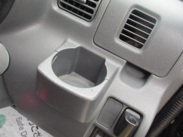 ハイゼットカーゴ ＤＸ　ハイルーフ　グー故障診断済　車検２年　整備付　保証　禁煙　最大積載量３５０ｋｇ　フルセグ純正ナビ　ＤＶＤ　Ｒカメ　両スライドドア　集中ロック　パワーウインドウ　ドアミラー　ドアバイザー　フルフラット（32枚目）