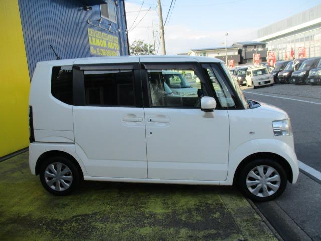 N-BOX G グー故障診断済 車検2年 整備付 保証 禁煙 社外ナビ Bluetooth Rカメ プッシュスタート スマートキー ドラレコ オートエアコン 両スライドドア ベンチシート フルフラット 取説(11枚目)