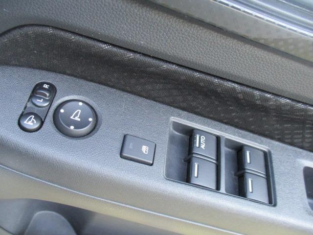 N-WGNカスタム G・Lパッケージ グー故障診断済 車検2年 整備付 保証 禁煙 フルセグ純正ナビ Bluetooth DVD Rカメ プッシュスタート スマートキー ETC ドラレコ クルコン HID オートエアコン AW 取説(41枚目)