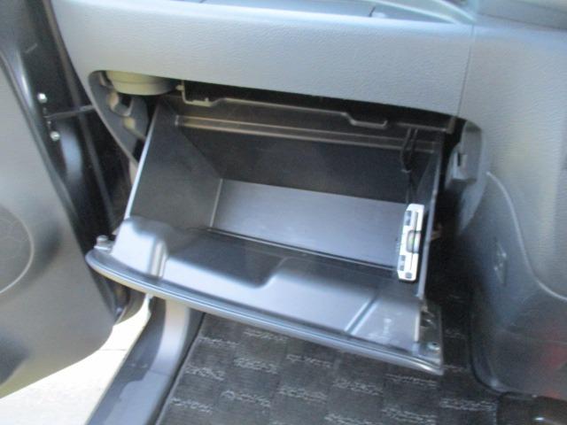 スペーシアカスタム XS 車検2年 禁煙 地デジ純正ナビ Bluetooth Rカメ プッシュスタート スマートキー ETC ドラレコ 両パワ-スライドドア HID オートエアコン AW 取説(32枚目)