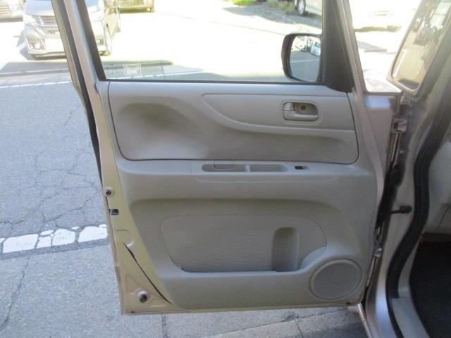 Ｎ－ＢＯＸ Ｇ・Ｌパッケージ　グー故障診断済　車検２年　整備付　保証　禁煙　地デジ純正ナビ　ＤＶＤ　Ｒカメ　プッシュスタート　スマートキー　ＥＴＣ　パワースライドドア　オートエアコン　ベンチシート　フルフラット　取説（46枚目）