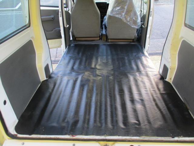 クリッパーバン ＳＤ　２シーター　ハイルーフ　５速マニュアル　グー故障診断済　車検２年　整備付　保証　禁煙　ＥＴＣ　最大積載量３５０ｋｇ　両スライドドア　エアコン　エアバッグ　フルフラット　ドアミラー　ドアバイザー　取説（44枚目）