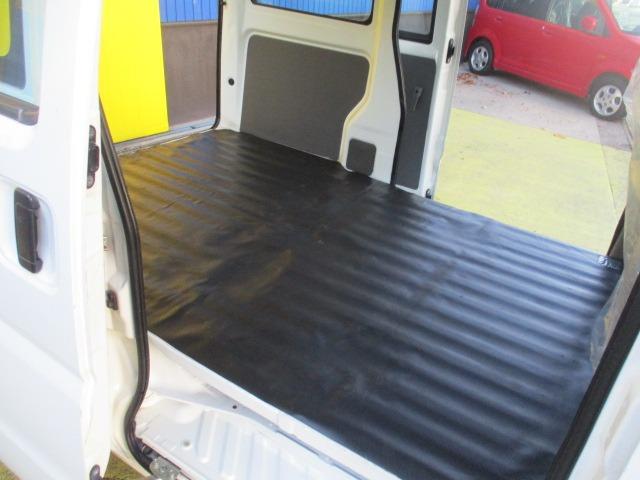クリッパーバン ＳＤ　２シーター　ハイルーフ　５速マニュアル　グー故障診断済　車検２年　整備付　保証　禁煙　ＥＴＣ　最大積載量３５０ｋｇ　両スライドドア　エアコン　エアバッグ　フルフラット　ドアミラー　ドアバイザー　取説（46枚目）