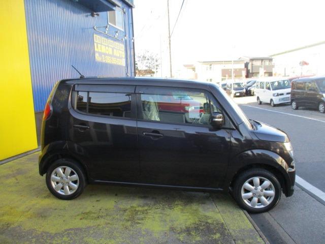 MRワゴン 10thアニバーサリー リミテッド グー故障診断済 車検2年 整備付 保証 純正オーディオ Rカメ プッシュスタート スマートキー オートエアコン HID ウインカーミラー ベンチシート フルフラット AW(11枚目)