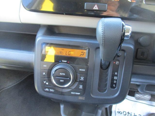 MRワゴン 10thアニバーサリー リミテッド グー故障診断済 車検2年 整備付 保証 純正オーディオ Rカメ プッシュスタート スマートキー オートエアコン HID ウインカーミラー ベンチシート フルフラット AW(22枚目)