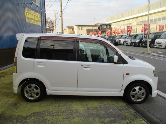 オッティ ＲＳ　グー故障診断済　車検Ｒ８年６月　保証　禁煙　社外ＨＤＤナビ　ＤＶＤ　キーレス　ＨＩＤ　エアコン　エアバッグ　電格ミラー　パワーウインドウ　ベンチシート　フルフラット　ＡＷ（11枚目）