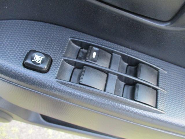 オッティ ＲＳ　グー故障診断済　車検Ｒ８年６月　保証　禁煙　社外ＨＤＤナビ　ＤＶＤ　キーレス　ＨＩＤ　エアコン　エアバッグ　電格ミラー　パワーウインドウ　ベンチシート　フルフラット　ＡＷ（32枚目）