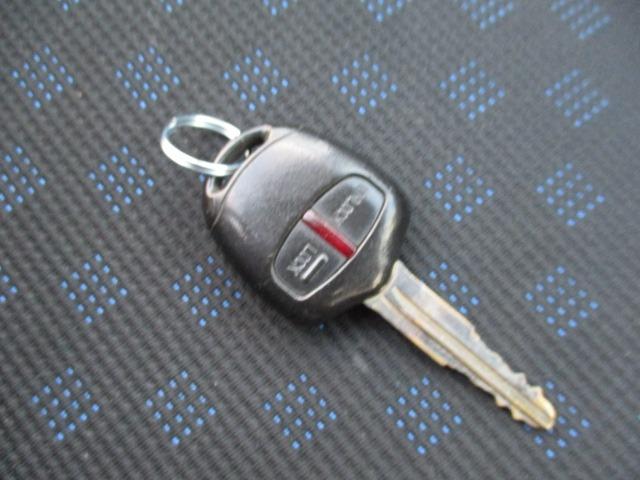 オッティ ＲＳ　グー故障診断済　車検Ｒ８年６月　保証　禁煙　社外ＨＤＤナビ　ＤＶＤ　キーレス　ＨＩＤ　エアコン　エアバッグ　電格ミラー　パワーウインドウ　ベンチシート　フルフラット　ＡＷ（33枚目）