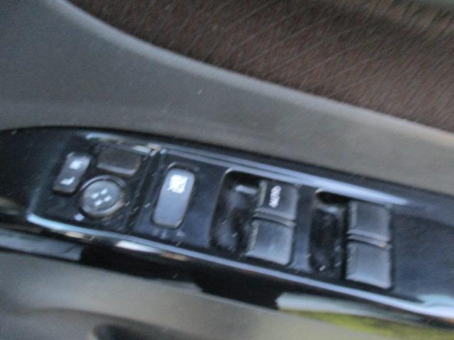 ルークス ハイウェイスター　グー故障診断済　車検２年　保証　禁煙　地デジ社外ナビ　プッシュスタート　スマートキー　ＥＴＣ　パワースライドドア　オートエアコン　ＨＩＤ　フォグライト　ウインカーミラー　ベンチシート　ＡＷ（38枚目）