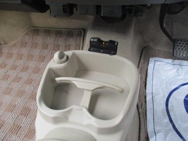 エッセ エコ　車検２年　整備付　禁煙　５速マニュアル　純正オーディオ　ＥＴＣ　エアコン　エアバッグ　ドアミラー　ドアバイザー　レベライザー　フルフラット　社外ＡＷ　取説（22枚目）