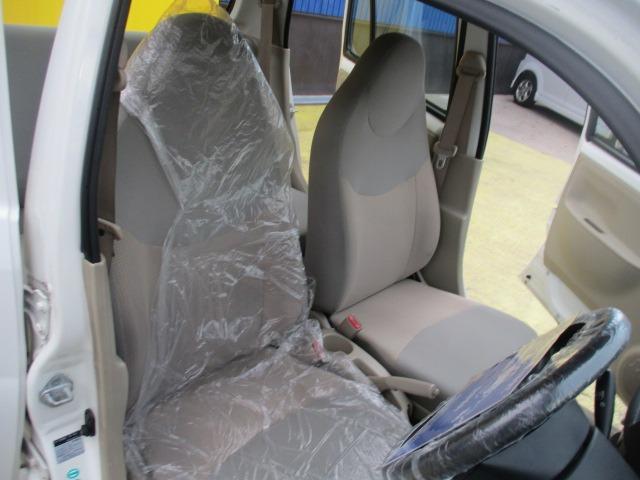 エッセ エコ　車検２年　整備付　禁煙　５速マニュアル　純正オーディオ　ＥＴＣ　エアコン　エアバッグ　ドアミラー　ドアバイザー　レベライザー　フルフラット　社外ＡＷ　取説（33枚目）