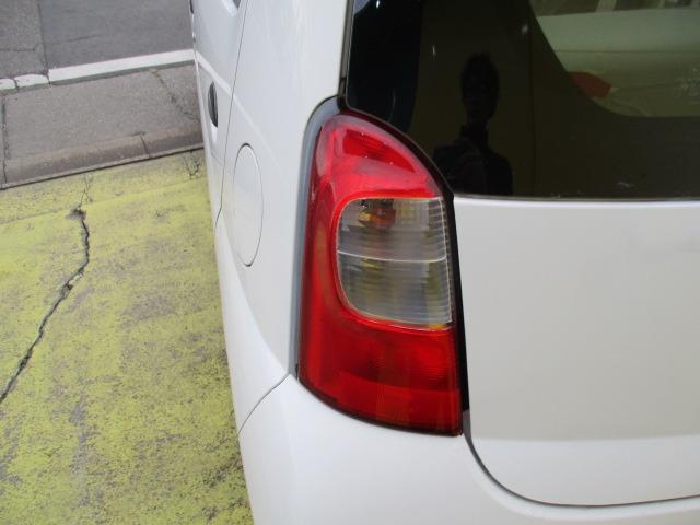 エッセ エコ　車検２年　整備付　禁煙　５速マニュアル　純正オーディオ　ＥＴＣ　エアコン　エアバッグ　ドアミラー　ドアバイザー　レベライザー　フルフラット　社外ＡＷ　取説（50枚目）