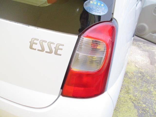 エッセ エコ　車検２年　整備付　禁煙　５速マニュアル　純正オーディオ　ＥＴＣ　エアコン　エアバッグ　ドアミラー　ドアバイザー　レベライザー　フルフラット　社外ＡＷ　取説（51枚目）