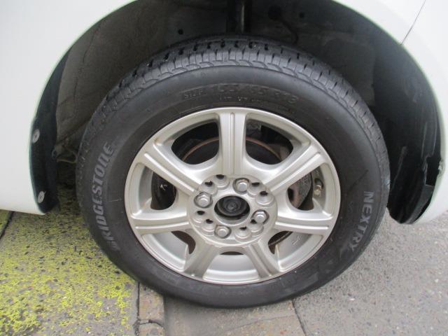 エッセ エコ　車検２年　整備付　禁煙　５速マニュアル　純正オーディオ　ＥＴＣ　エアコン　エアバッグ　ドアミラー　ドアバイザー　レベライザー　フルフラット　社外ＡＷ　取説（57枚目）