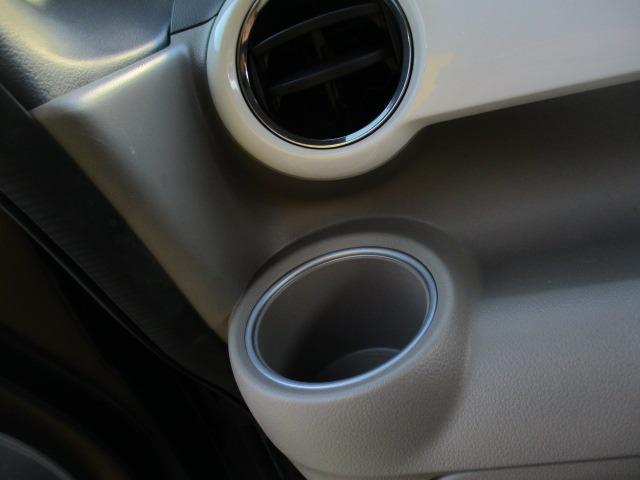 Ｎ－ＢＯＸ ２トーンカラースタイル　Ｇ・Ｌパッケージ　グー故障診断済　車検２年　整備点検　保証　禁煙　フルセグ社外ナビ　Ｂｌｕｅｔｏｏｔｈ　Ｒカメ　プッシュスタート　スマートキー　両パワースライドドア　衝突軽減ブレーキ　ＨＩＤ　ウインカー　ＡＷ（33枚目）