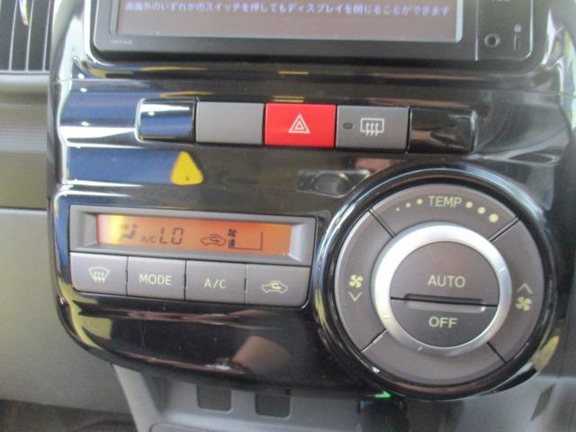 タント カスタムXリミテッド グー故障診断済 車検2年 保証 禁煙 地デジ純正ナビ Bluetooth DVD スマートキー ETC パワースライドドア HID フォグライト ウインカーミラー オートエアコン 取説(24枚目)