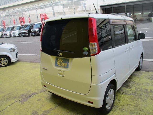 ルークス Ｅ　グー故障診断済　車検２年　整備付　保証　禁煙　純正オーディオ　ＣＤ　プッシュスタート　スマートキー　両スライドドア　エアコン　エアバッグ　ベンチシート　フルフラット　レベライザー　取説（12枚目）