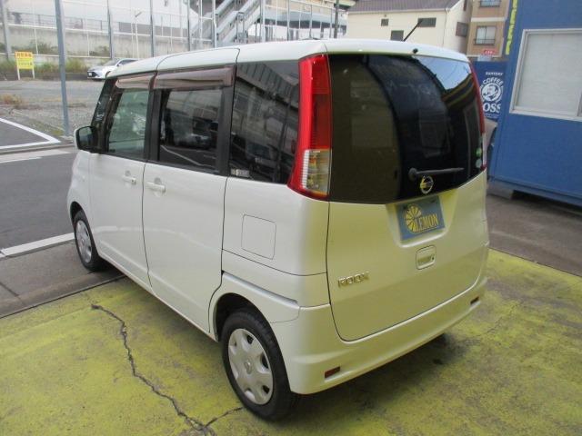 ルークス Ｅ　グー故障診断済　車検２年　整備付　保証　禁煙　純正オーディオ　ＣＤ　プッシュスタート　スマートキー　両スライドドア　エアコン　エアバッグ　ベンチシート　フルフラット　レベライザー　取説（14枚目）