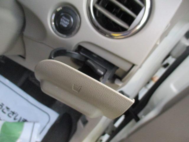 ルークス Ｅ　グー故障診断済　車検２年　整備付　保証　禁煙　純正オーディオ　ＣＤ　プッシュスタート　スマートキー　両スライドドア　エアコン　エアバッグ　ベンチシート　フルフラット　レベライザー　取説（30枚目）