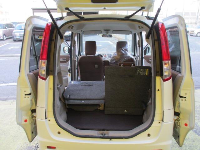 ルークス Ｅ　グー故障診断済　車検２年　整備付　保証　禁煙　純正オーディオ　ＣＤ　プッシュスタート　スマートキー　両スライドドア　エアコン　エアバッグ　ベンチシート　フルフラット　レベライザー　取説（50枚目）