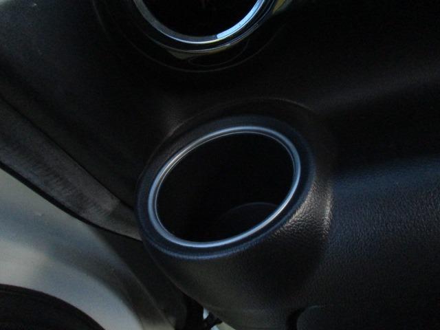 N-BOXカスタム G・Lパッケージ グー故障診断済 車検2年 整備付 保証 禁煙 フルセグ社外HDDナビ DVD Rカメ プッシュスタート スマートキー ETC 両パワースライドドア オートエアコン HID ウインカーミラー AW(32枚目)