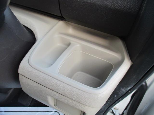 N-BOX Gホンダセンシング グー故障診断済 車検2年 整備付 保証 社外オーディオ Bluetooth CD Rカメ プッシュスタート スマートキー ETC 衝突軽減ブレーキ オートエアコン クルコン 両スライドドア 取説(32枚目)