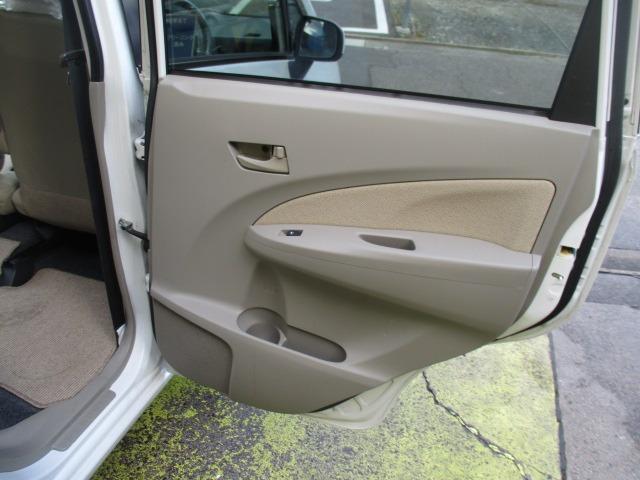 ムーヴ Ｌ　４ＷＤ　グー故障診断済　車検２年　整備付　保証　禁煙　純正オーディオ　ＣＤ　キーレス　オートエアコン　レベライザー　電格ミラー　パワーウインドウ　ベンチシート　フルフラット　取説（47枚目）