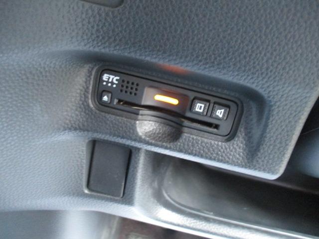 N-BOXカスタム G・Lターボホンダセンシング グー故障診断済 車検2年 整備付 1年保証 禁煙 フルセグ純正ナビ Bluetooth Rカメ プッシュスタート スマートキー ETC 両パワースライドドア オートエアコン クルコン LED AW(35枚目)