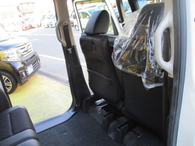 N-BOXカスタム G・ターボLパッケージ グー故障診断済 車検2年 保証 禁煙 フルセグ社外HDDナビ Rカメ プッシュスタート スマートキー ETC 両パワースライドドア オートエアコン クルコン HID AW 取説(53枚目)