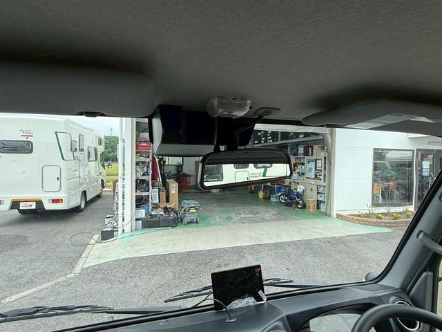 カムロード キャンパー厚木　パピィ４８０ＳＧリチウム　固体リン酸鉄リチウムイオン４１６Ａｈ　家庭用エアコン　ＦＦヒーター　ソーラーパネル７２０Ｗ　走行充電６０Ａ　２０００Ｗインバーター　ＬＥＤヘッドライト　衝突軽減ブレーキ　６速ＡＴ（26枚目）