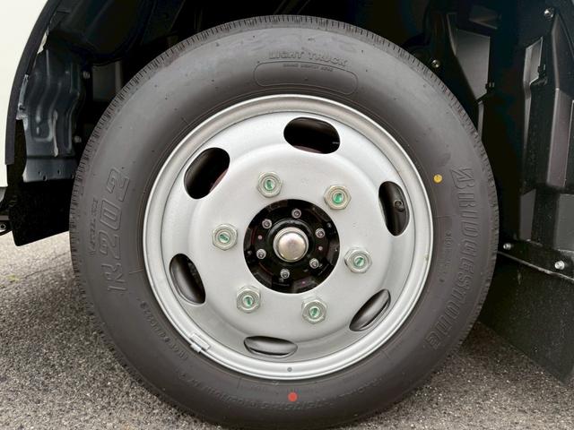 カムロード キャンパー厚木　パピィ４８０ＳＧリチウム　固体リン酸鉄リチウムイオン４１６Ａｈ　家庭用エアコン　ＦＦヒーター　ソーラーパネル７２０Ｗ　走行充電６０Ａ　２０００Ｗインバーター　ＬＥＤヘッドライト　衝突軽減ブレーキ　６速ＡＴ（79枚目）