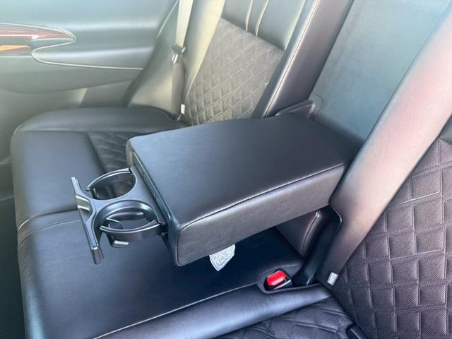 ハリアー プレミアム　アドバンスドパッケージ　ワンオーナー　マルチビューカメラ　ヘッドアップディスプレイ　純正ナビ　ＪＢＬサウンド　パワーバックドア　社外１８アルミ　モデリスタエアロ　スマートキー　ＬＥＤヘッドライト　ハーフレザー　ＥＴＣ　ＴＳＳ（41枚目）