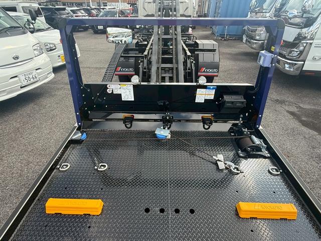 キャンター 積載車 カスタム 極東フラトップ カスタムグレード 極東フラトップ ワンオーナー 10インチ液晶メーター イージーアクセスキー バックカメラ LEDヘッドライト スマートキー ラジコン ウインチ 左電動格納ドアミラ 積載量3150kg(32枚目)
