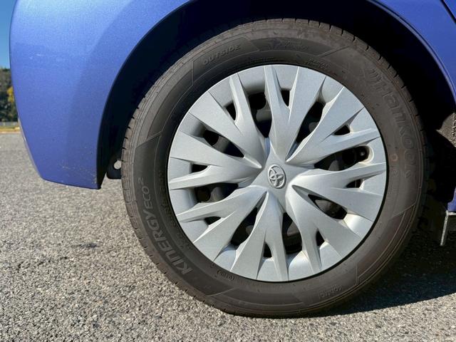 アクア Ｓ　メモリーナビ　ワンセグＴＶ　衝突軽減ブレーキ　バックカメラ　ＥＴＣ　前後ドライブレコーダー　スマートキー　ＬＥＤヘッドライト　メッキドアミラーカバー（8枚目）